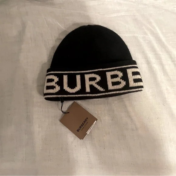 Burberry | Accessories | Burberry New0 Authentic Cashmere  display picture 2